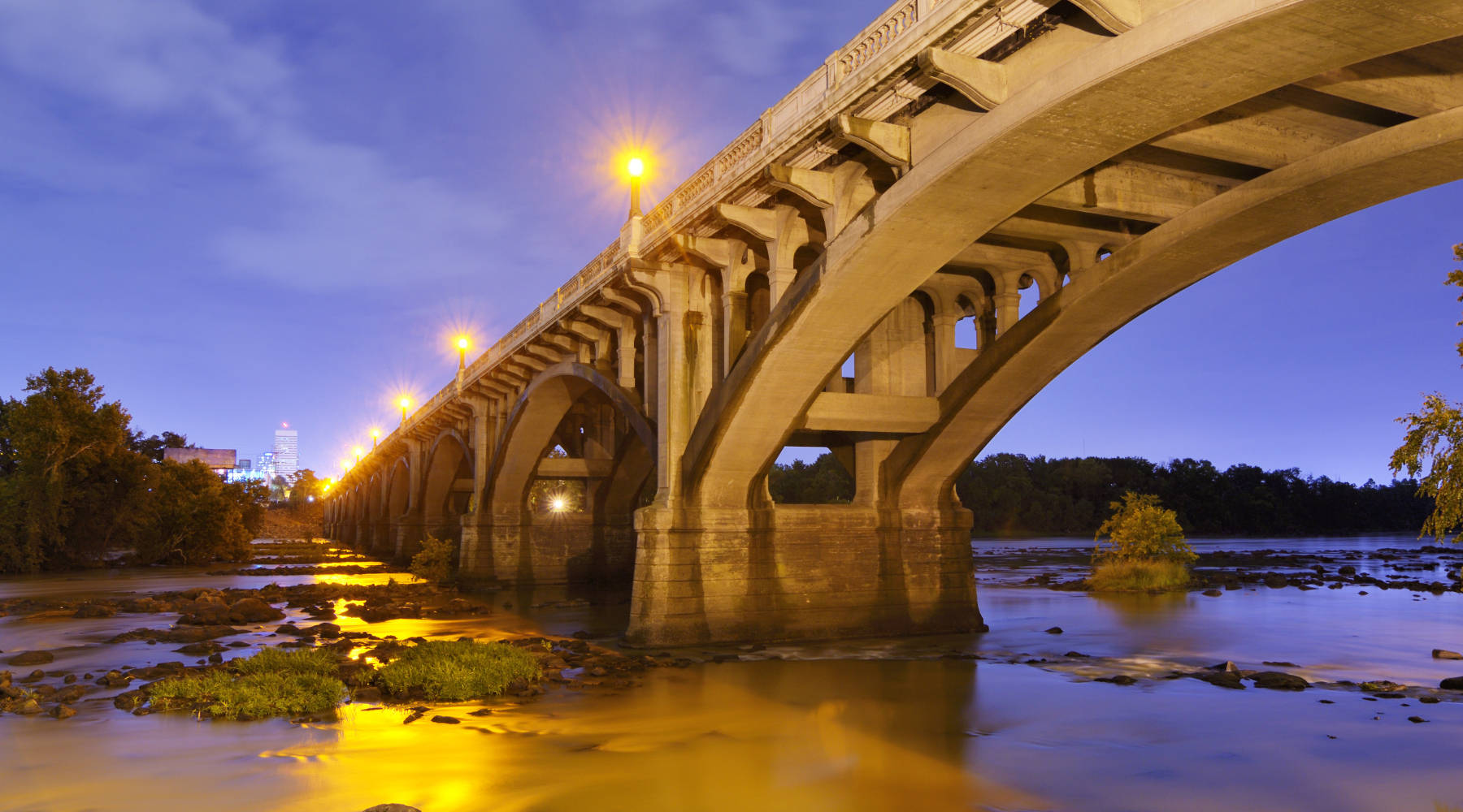 Graybill, Lansche & Vinzani, LLC A boutique transactional law firm focusing on real estate and